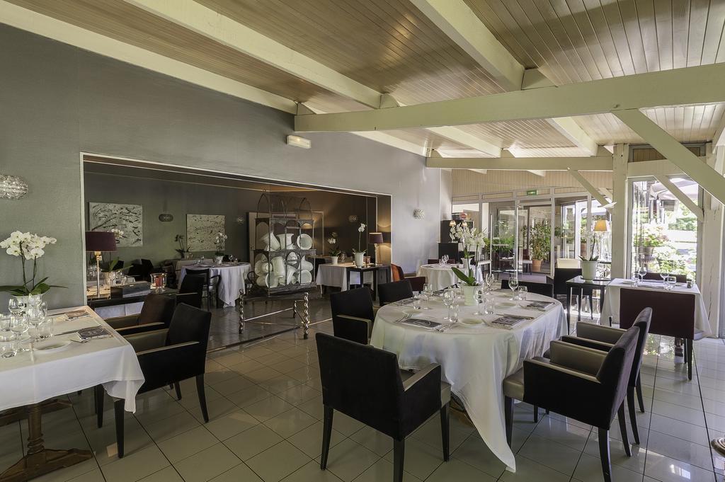 Logis Hotel - Restaurant Le Relais De Comodoliac Saint-Junien Eksteriør bilde