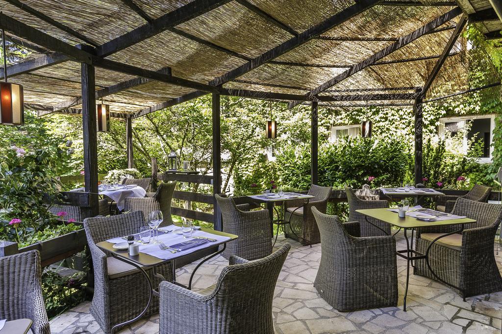 Logis Hotel - Restaurant Le Relais De Comodoliac Saint-Junien Eksteriør bilde